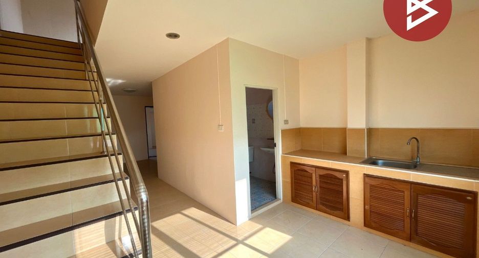 Продажа 3 спальни торговое помещение в Mueang Chon Buri, Чонбури