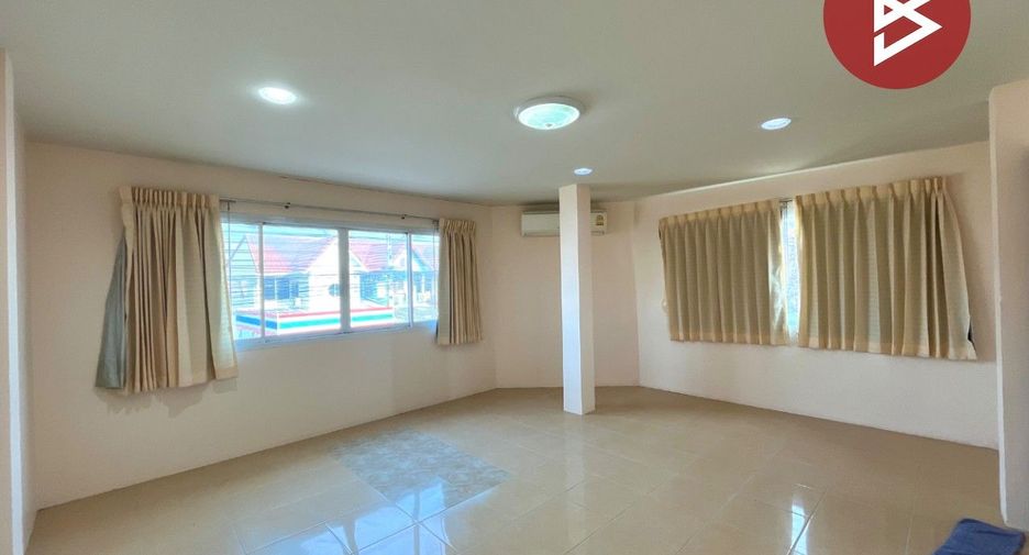 Продажа 3 спальни торговое помещение в Mueang Chon Buri, Чонбури