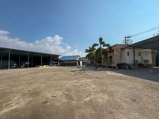 出租 和 出售 仓库 在 Si Racha, Chon Buri