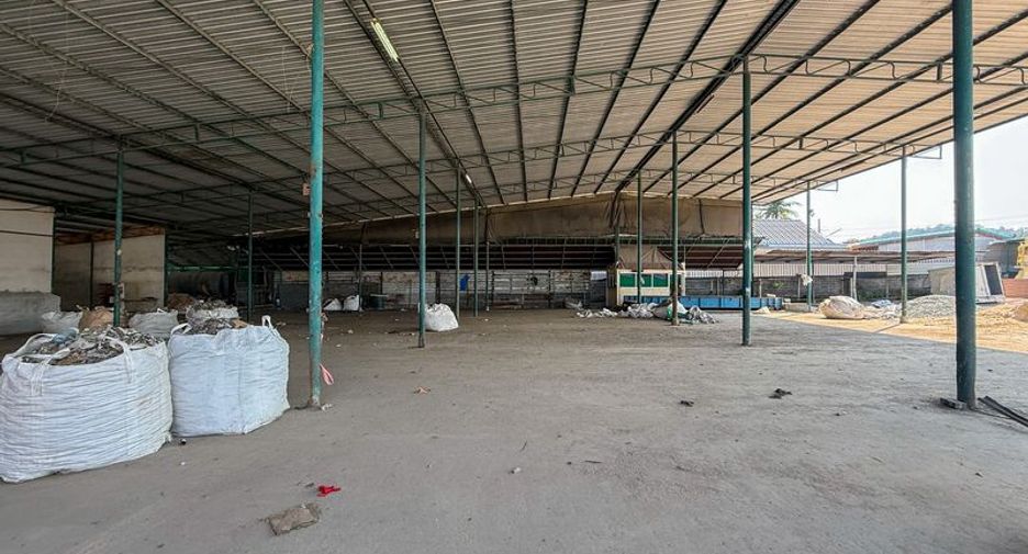 For rent and for sale warehouse in Si Racha, Chonburi