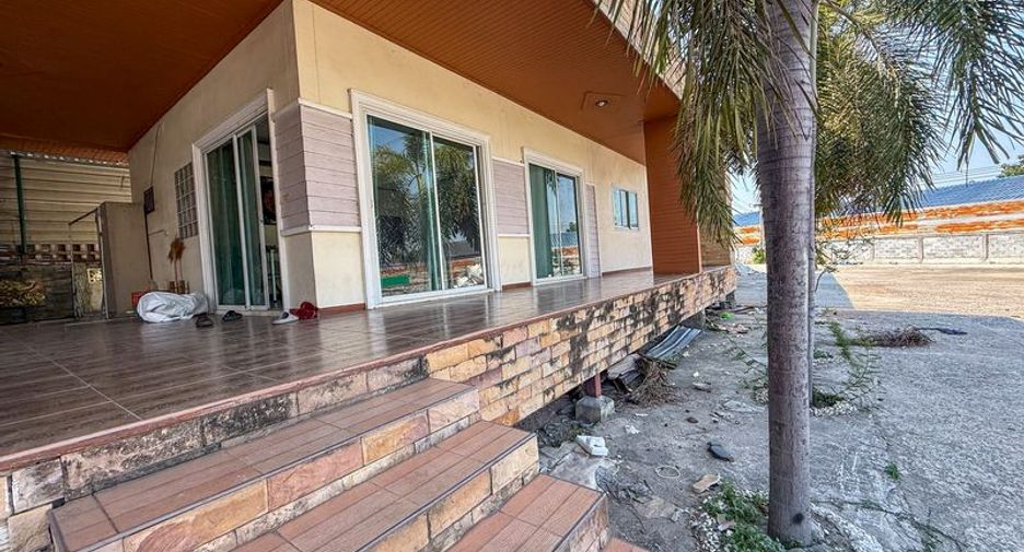 For rent and for sale warehouse in Si Racha, Chonburi