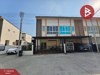 For sale 3 bedrooms townhouse in Sam Phran, Nakhon Pathom