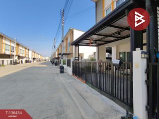 For sale 3 bedrooms townhouse in Sam Phran, Nakhon Pathom