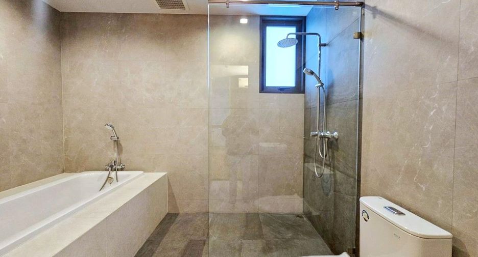 For rent 1 bed apartment in Khlong Toei, Bangkok