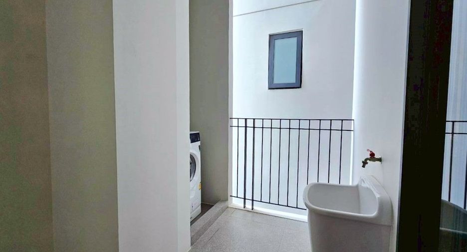 For rent 1 bed apartment in Khlong Toei, Bangkok