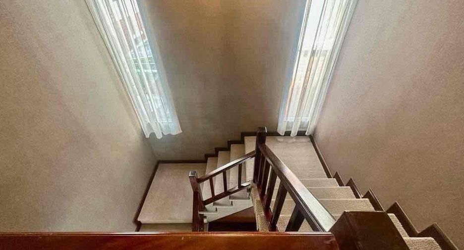 Villa zum Kauf und zur Miete mit 3 Zimmer in Bang Lamung, Chonburi