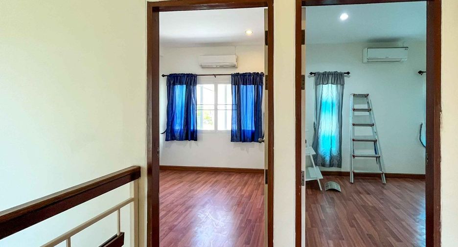 For rent 3 bedrooms house in Mueang Chiang Mai, Chiang Mai