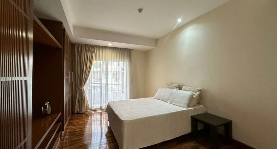 For rent 3 ベッドルーム apartment in Sathon, Bangkok