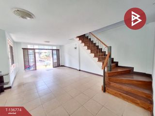 For sale 3 bedrooms house in Mueang Pathum Thani, Pathum Thani