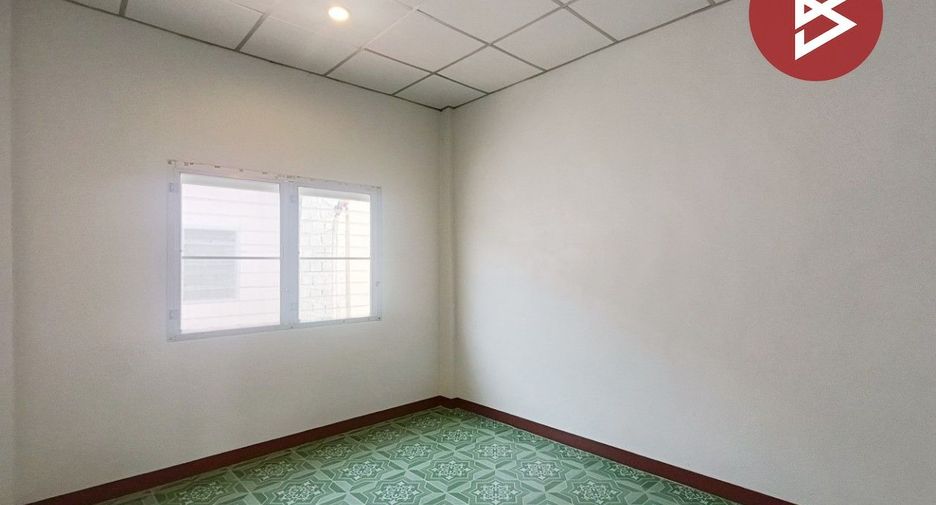 For sale 3 bedrooms townhouse in Phra Samut Chedi, Samut Prakan