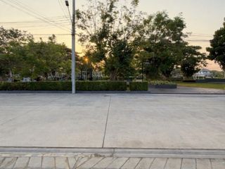 Продажа 3 спальни дом в Mueang Chon Buri, Чонбури