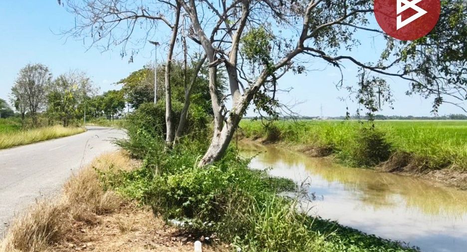 Terreno en venta en Mueang Sing Buri, Sing Buri