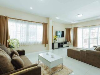 Villa zur Miete mit 4 Zimmer in Mueang Chiang Mai, Chiang Mai