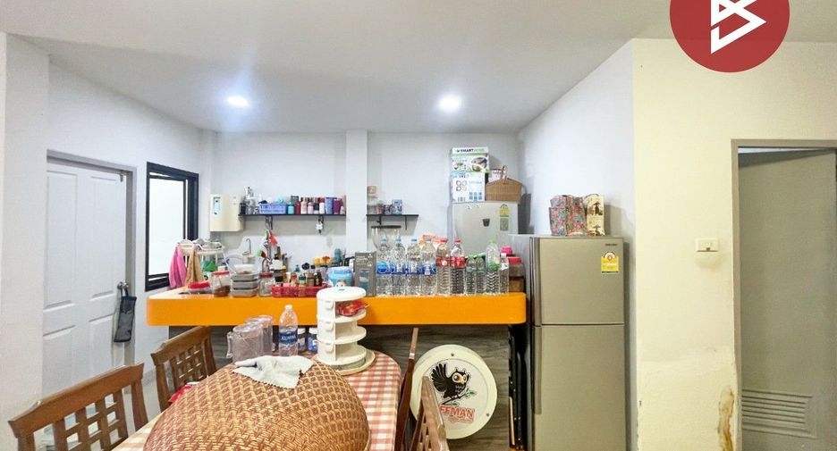 出售 2 卧室 独立屋 在 Ban Bueng, Chon Buri
