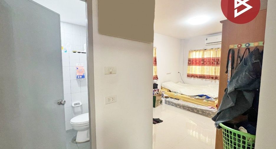 出售 2 卧室 独立屋 在 Ban Bueng, Chon Buri