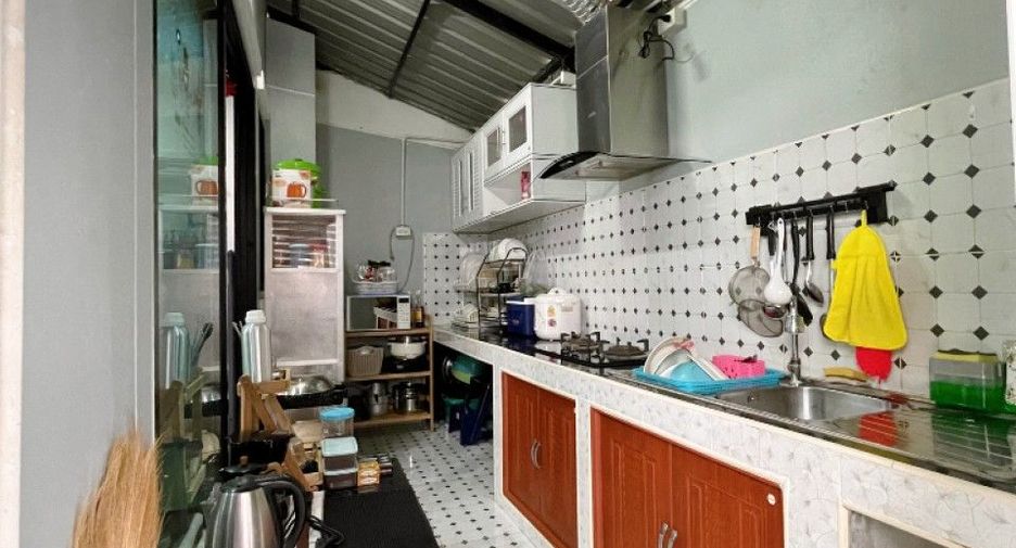 Reihenhaus zum Kauf mit 2 Zimmer in Mueang Chon Buri, Chonburi