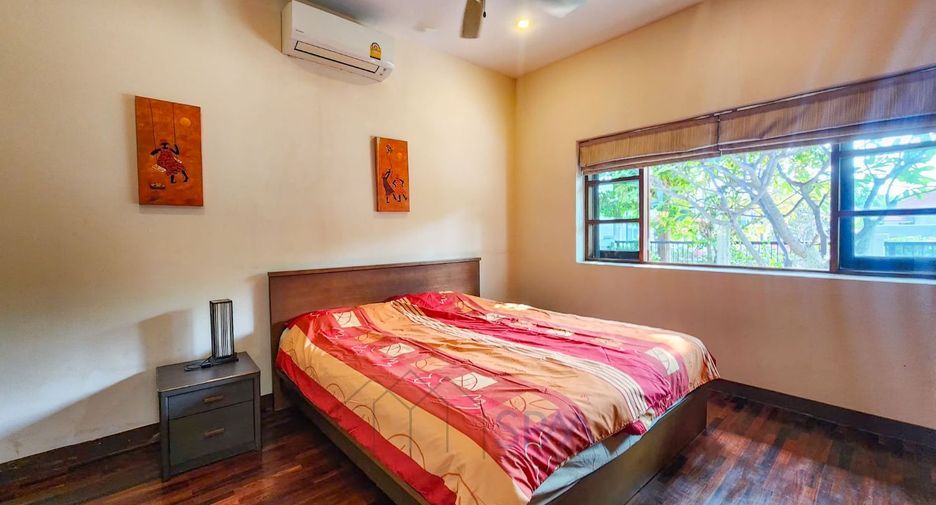For sale 3 bedrooms villa in Hua Hin, Prachuap Khiri Khan