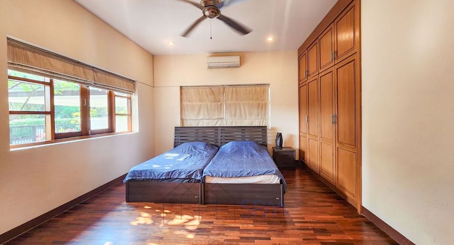 For sale 3 bedrooms villa in Hua Hin, Prachuap Khiri Khan