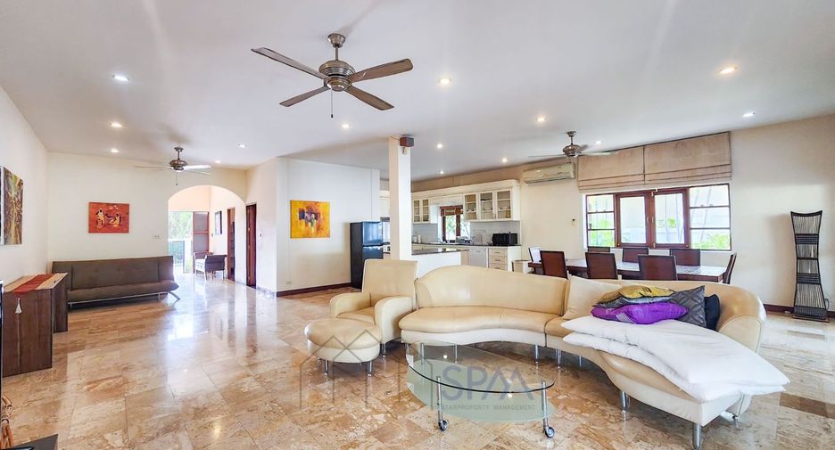 For sale 3 bedrooms villa in Hua Hin, Prachuap Khiri Khan