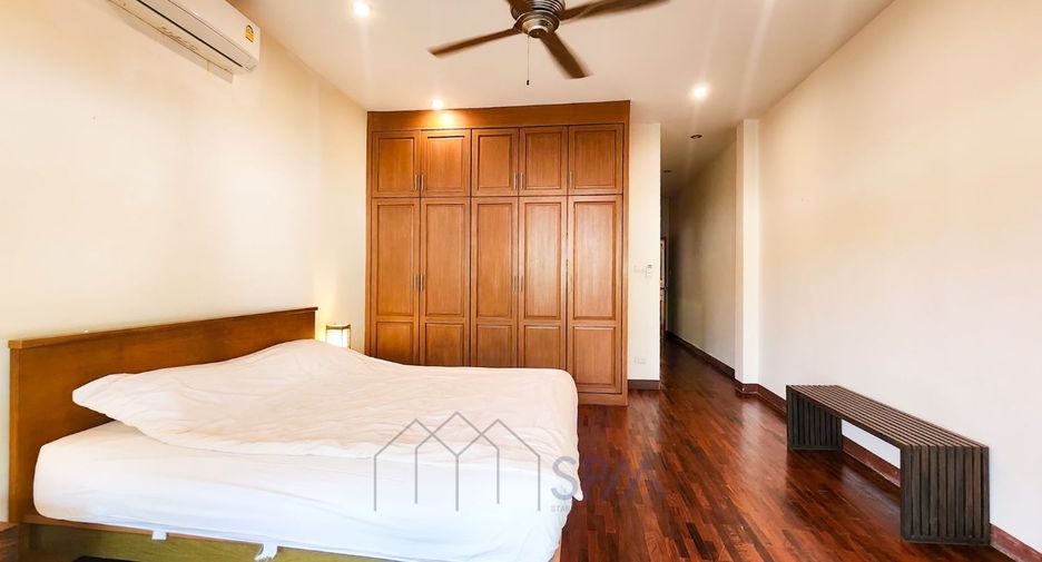 For sale 3 bedrooms villa in Hua Hin, Prachuap Khiri Khan