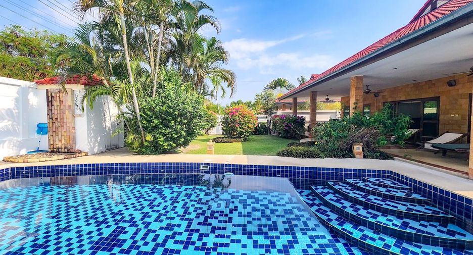 For sale 3 bedrooms villa in Hua Hin, Prachuap Khiri Khan