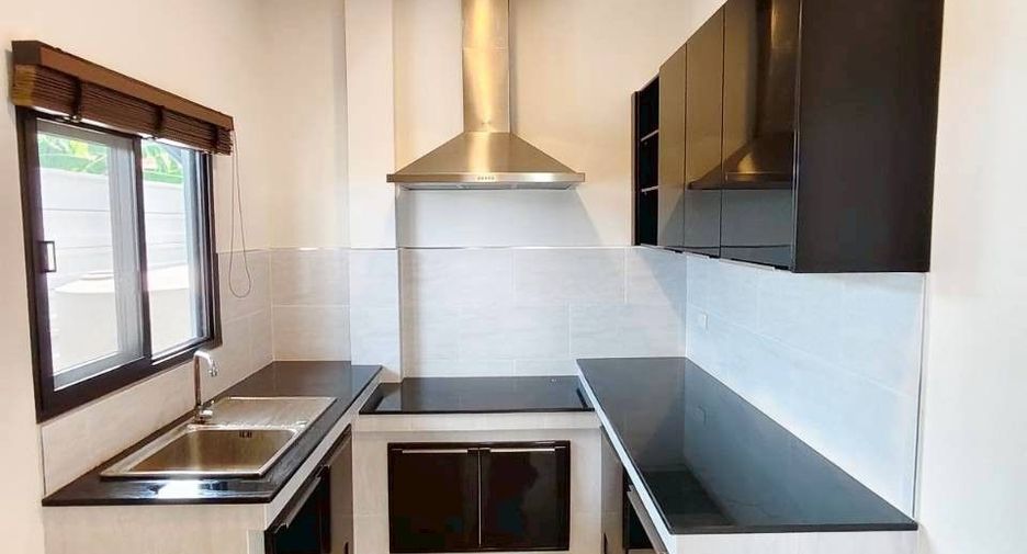 For sale 4 bedrooms house in Prawet, Bangkok