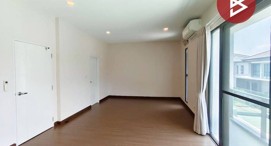 For sale 4 bedrooms house in Prawet, Bangkok