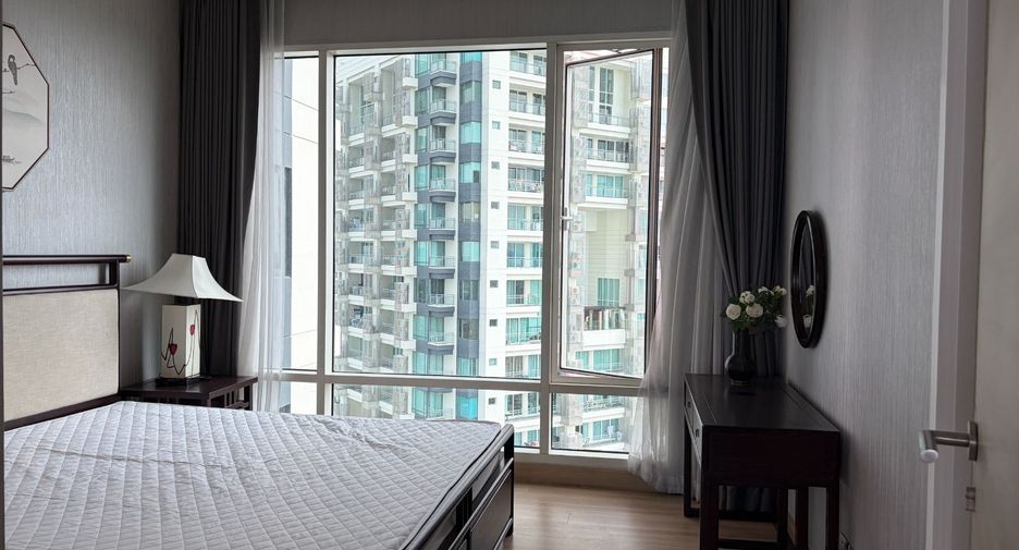 For sale 3 bedrooms condo in Bang Lamung, Chonburi