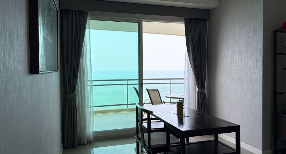 For sale 3 bedrooms condo in Bang Lamung, Chonburi