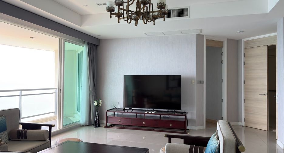 For sale 3 bedrooms condo in Bang Lamung, Chonburi