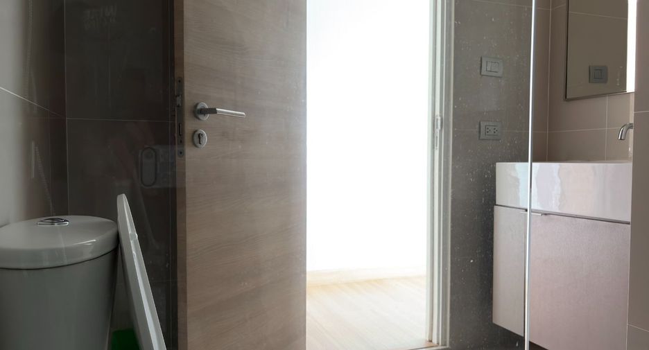 For sale 3 bedrooms condo in Bang Lamung, Chonburi