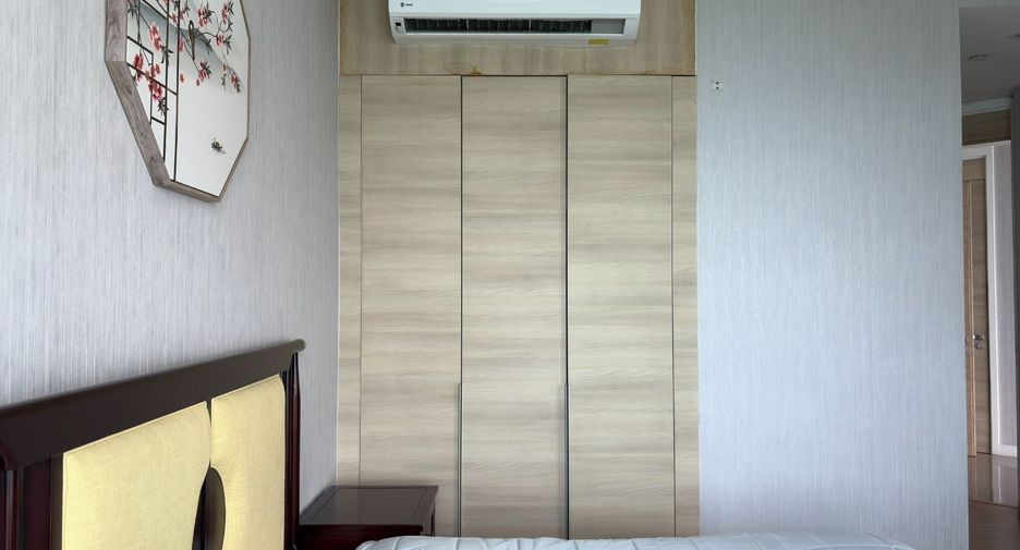 For sale 3 bedrooms condo in Bang Lamung, Chonburi