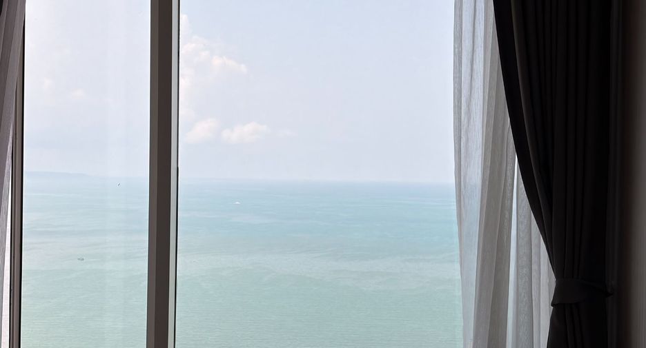 For sale 3 bedrooms condo in Bang Lamung, Chonburi