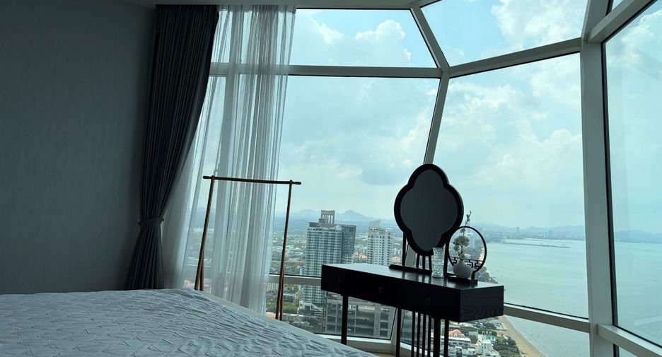 For sale 3 bedrooms condo in Bang Lamung, Chonburi