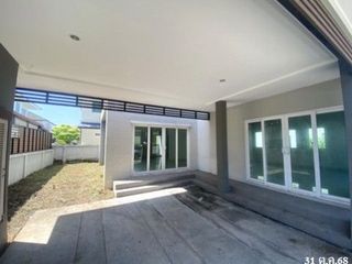 For sale 1 bed house in Saphan Sung, Bangkok