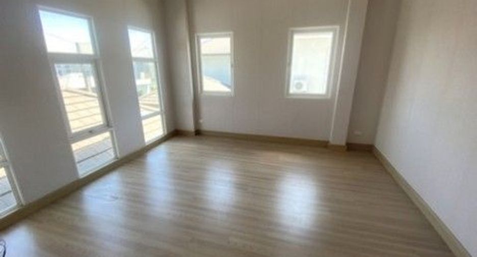For sale 1 bed house in Saphan Sung, Bangkok