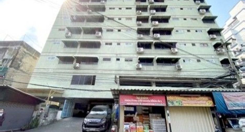 For sale 1 bed condo in Wang Thonglang, Bangkok