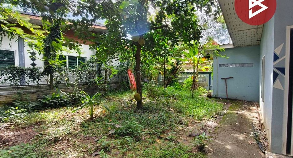 For sale 5 bedrooms house in Mueang Chanthaburi, Chanthaburi