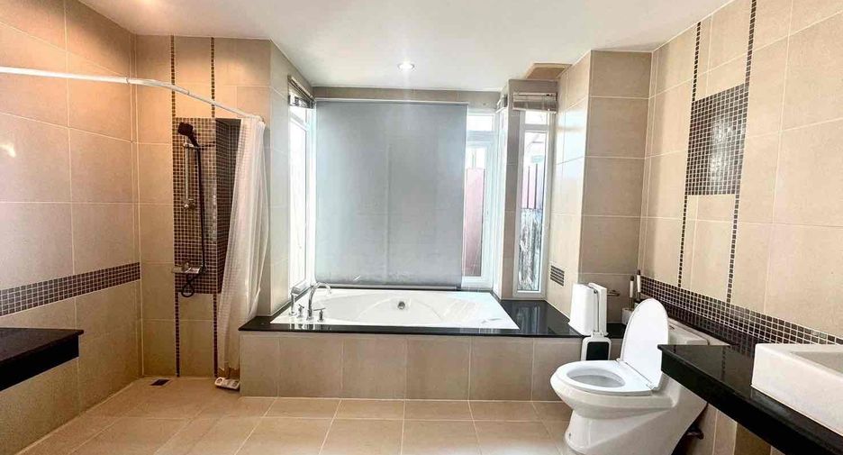 Villa zur Miete mit 5 Zimmer in Bang Lamung, Chonburi