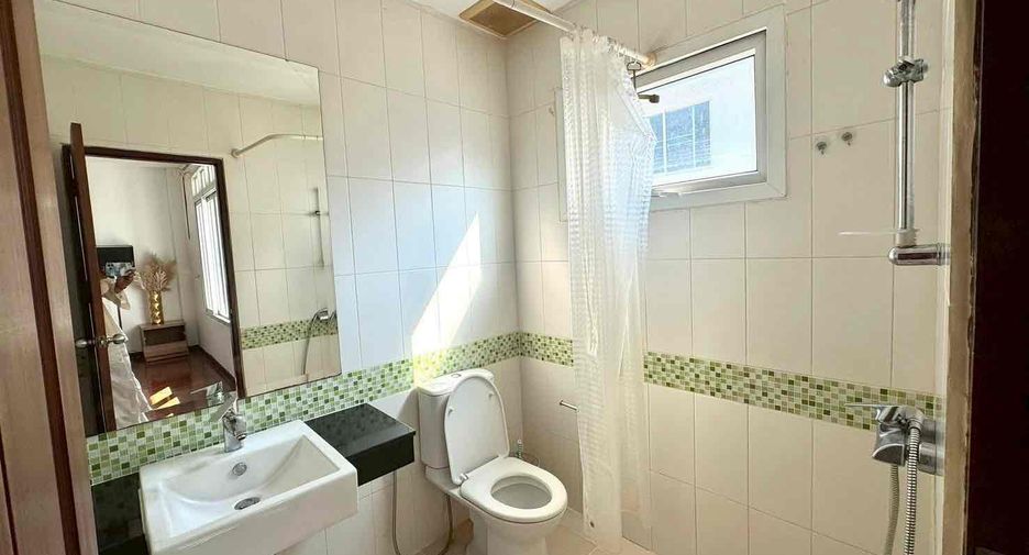 Villa zur Miete mit 5 Zimmer in Bang Lamung, Chonburi