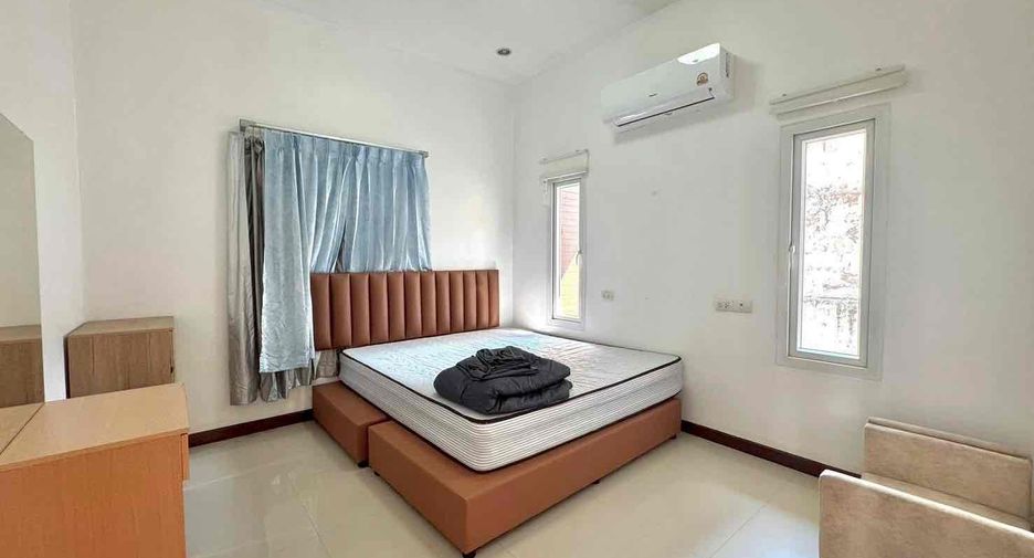 Villa zur Miete mit 5 Zimmer in Bang Lamung, Chonburi