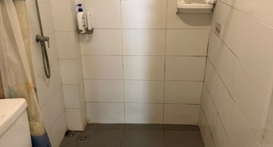 For sale 2 bedrooms townhouse in Mueang Chachoengsao, Chachoengsao