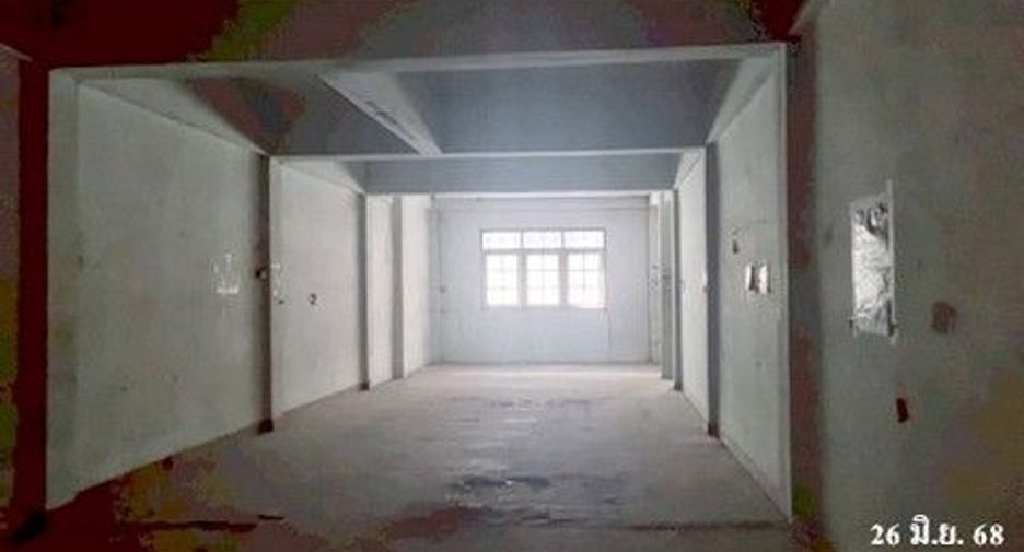 For sale 1 bed retail Space in Yan Nawa, Bangkok