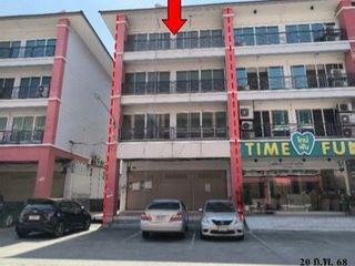 For sale 1 bed retail Space in Bang Khae, Bangkok