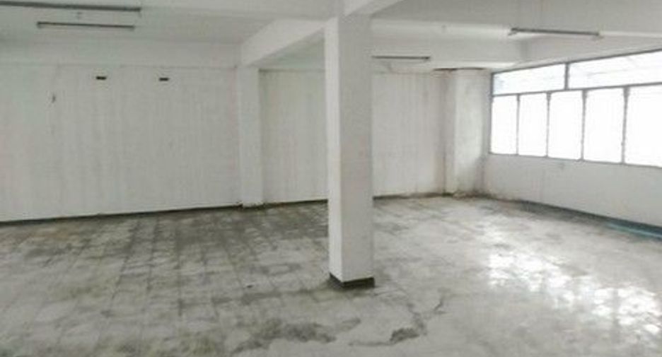 Local comercial en venta de 1 habitaciones en Phasi Charoen, Bangkok