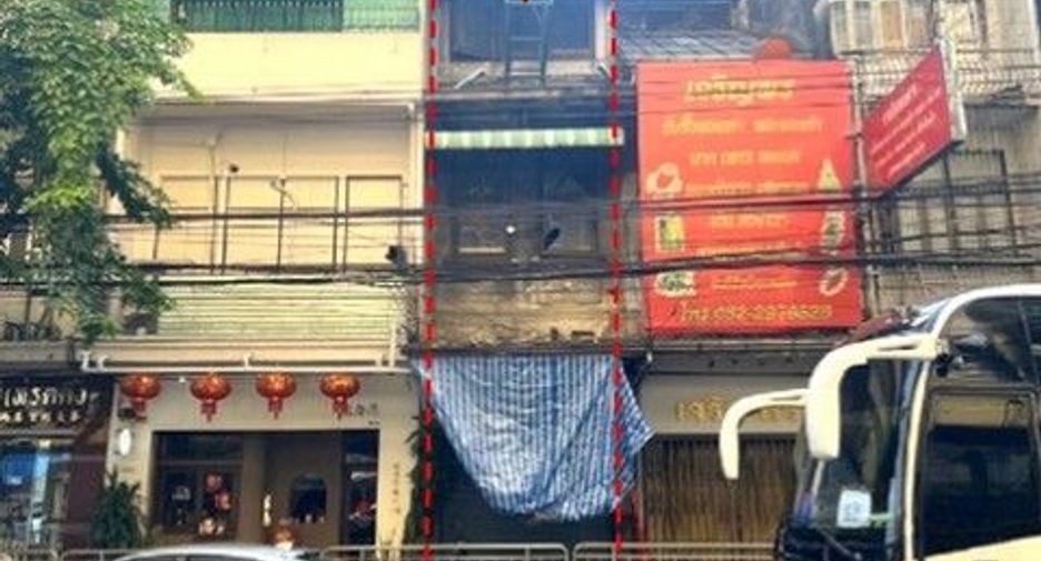 Gewerbefläche zum Kauf mit 1 Zimmer in Huai Khwang, Bangkok