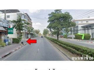 For sale 1 bed retail Space in Bang Khun Thian, Bangkok