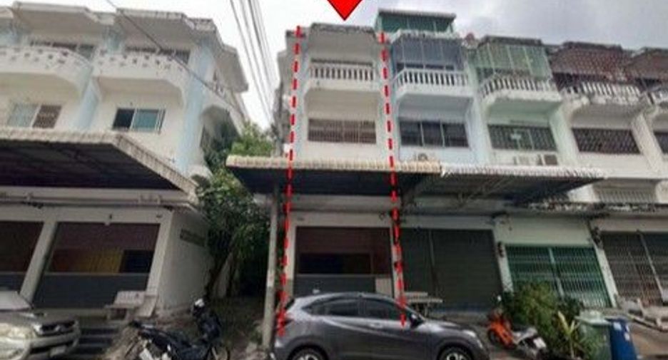 For sale 1 bed retail Space in Bang Khun Thian, Bangkok