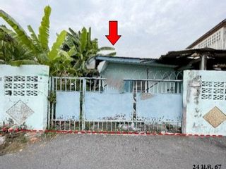 Haus zum Kauf mit 1 Zimmer in Nong Khaem, Bangkok