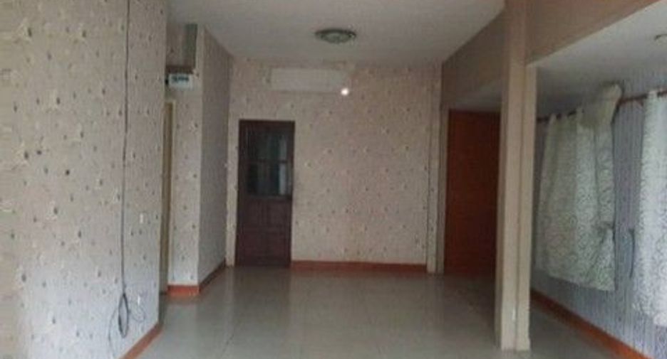 Продажа 1 кровать дом в Нонг Чок, Бангкок
